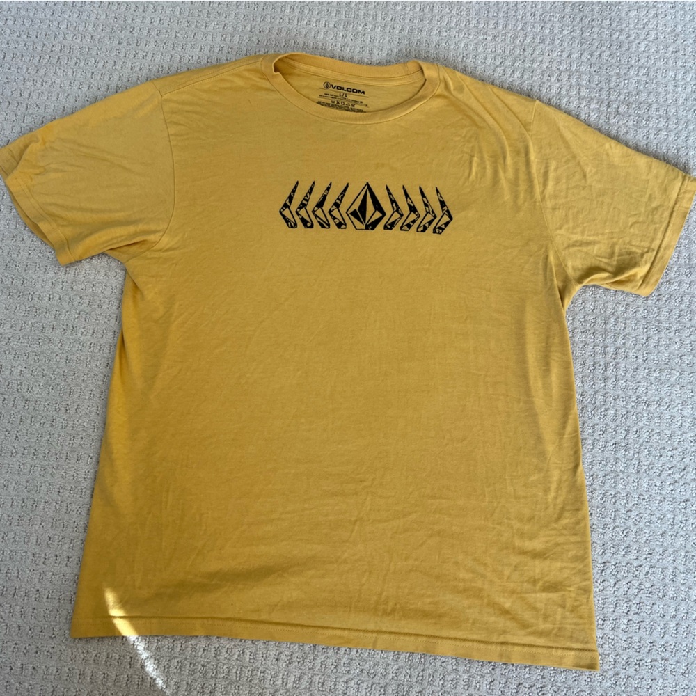 Men’s Volcom Yellow T-Shirt large
